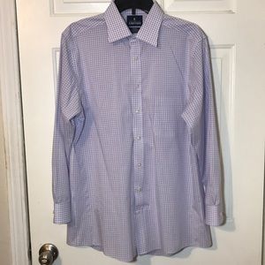 Men’s Stafford button down collar shirt.